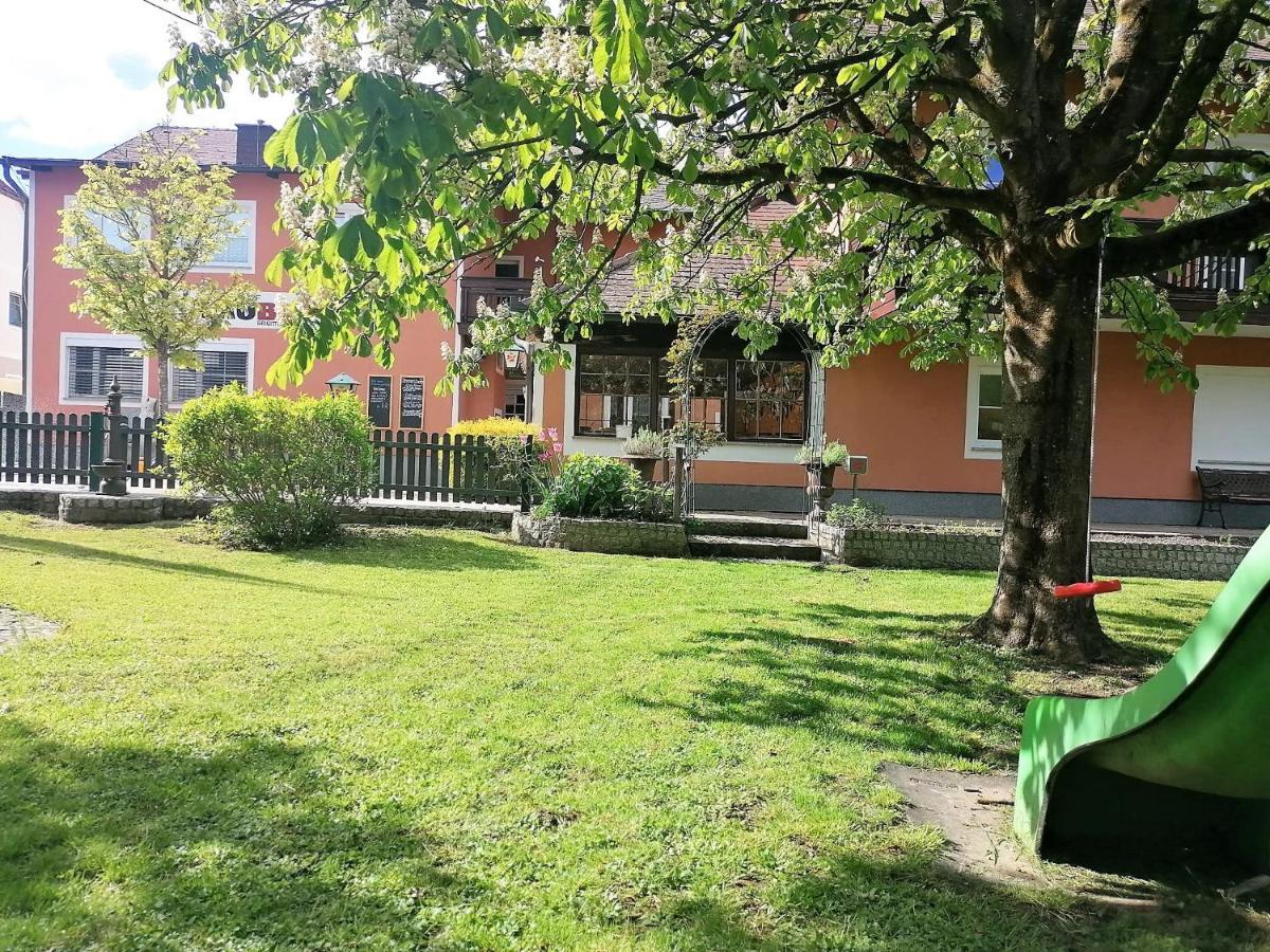 Gasthof Thuenauer Offenhausen Exterior foto